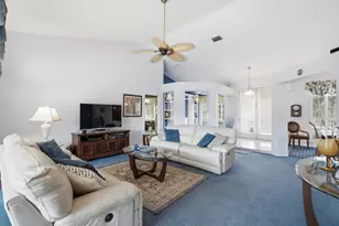 692 SW Ewing Ave, Port Saint Lucie, FL 34983 - Photo 9