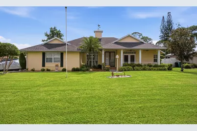 692 SW Ewing Avenue, Port Saint Lucie, FL 34983 - Photo 1
