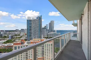 1900 N Bayshore Dr, Miami, FL 33132 - Photo 17