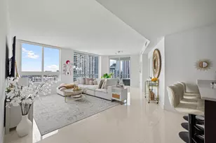 1900 N Bayshore Dr, Miami, FL 33132 - Photo 3
