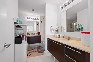 1900 N Bayshore Dr, Miami, FL 33132 - Photo 19