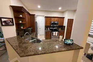 844 Falling Water Rd, Weston, FL 33326 - Photo 5