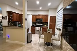 844 Falling Water Rd, Weston, FL 33326 - Photo 13