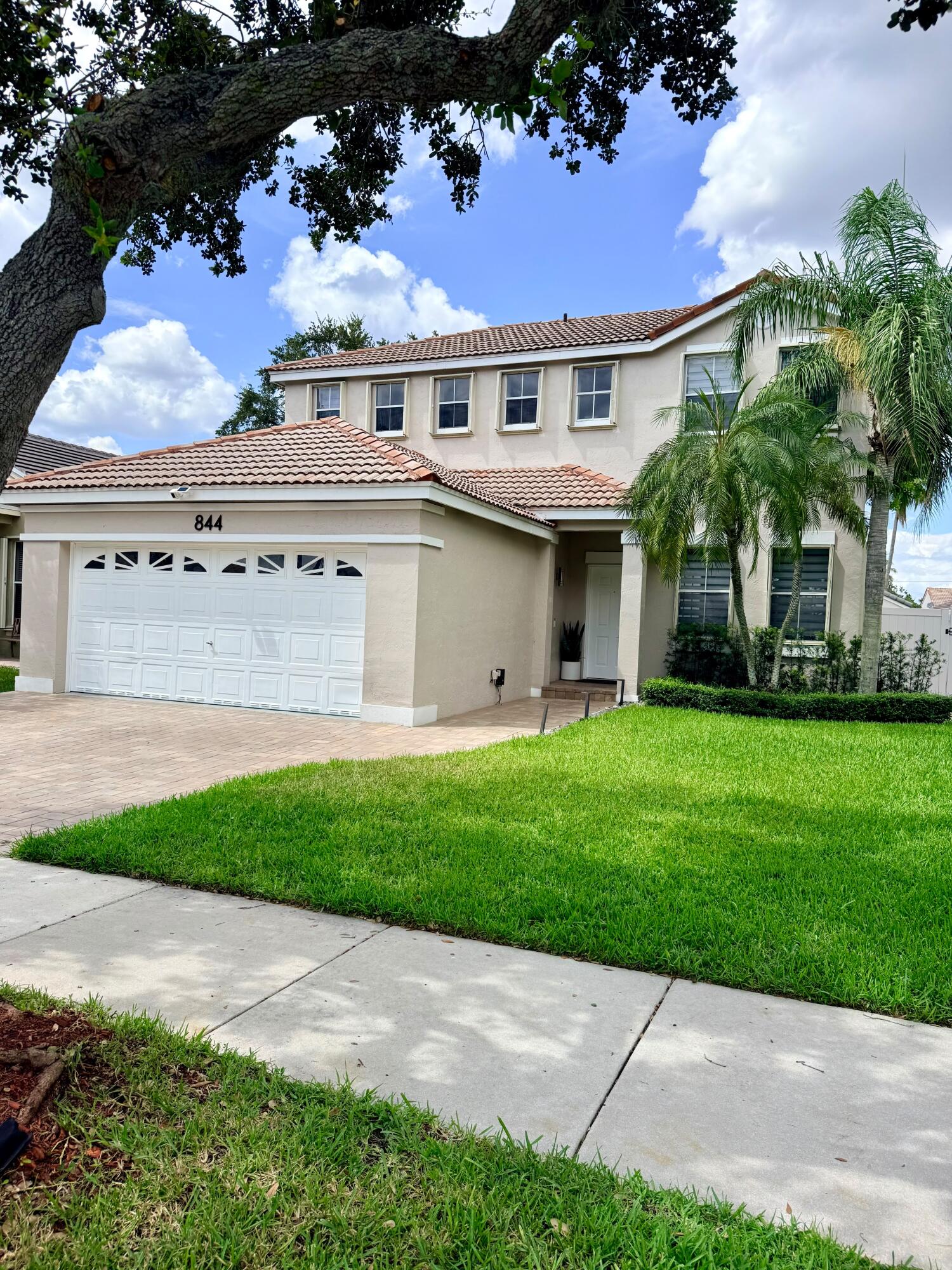 844 Falling Water Rd - 844 Falling Water Rd, Weston, FL 33326 Luxury Property | Jose Angel Pina