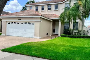 844 Falling Water Rd, Weston, FL 33326 - Photo 1