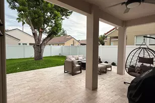844 Falling Water Rd, Weston, FL 33326 - Photo 17