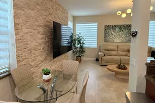 844 Falling Water Rd, Weston, FL 33326 - Photo 3