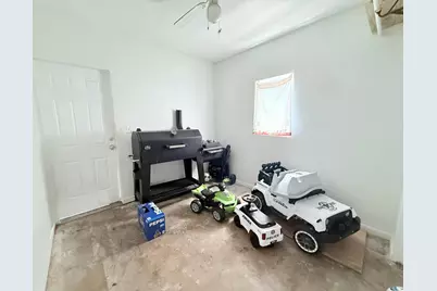 3608 Broadway Avenue, West Palm Beach, FL 33407 - Photo 23