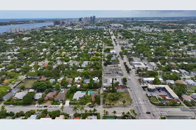 3608 Broadway Avenue, West Palm Beach, FL 33407 - Photo 35