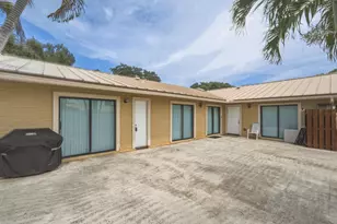 5799 Golden Eagle Cir, Palm Beach Gardens, FL 33418 - Photo 9