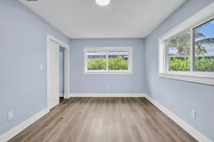 4630 NE 5th Terrace, Oakland Park, FL 33334 - Photo 11
