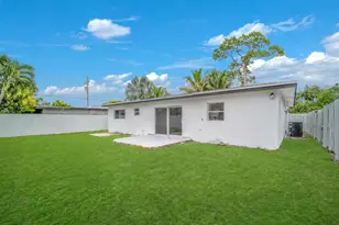 4630 NE 5th Terrace, Oakland Park, FL 33334 - Photo 17