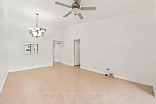 2267 NW 37th Ave, Coconut Creek, FL 33066 - Photo 9