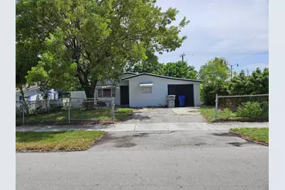 2740 NW 2nd Street, Pompano Beach, FL 33069 - Photo 11
