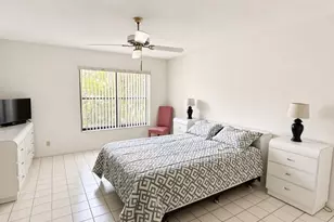 3335 Lucerne Park Dr, Greenacres, FL 33467 - Photo 9
