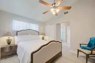 902 Palm Ave, Boca Raton, FL 33432 - Photo 27