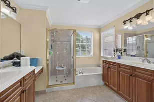 1158 Oakwater Dr, Royal Palm Beach, FL 33411 - Photo 27