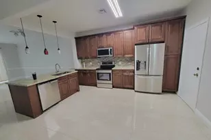 1042 Woodfield Rd, Greenacres, FL 33415 - Photo 5