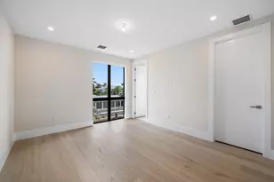 748 NE 72nd St, Boca Raton, FL 33487 - Photo 15