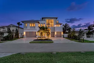 748 NE 72nd St, Boca Raton, FL 33487 - Photo 3