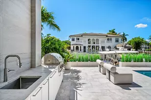 748 NE 72nd St, Boca Raton, FL 33487 - Photo 17