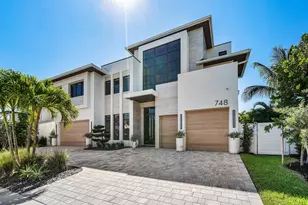 748 NE 72nd St, Boca Raton, FL 33487 - Photo 5
