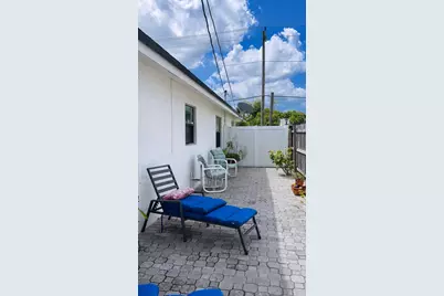 821 Hampton Road, West Palm Beach, FL 33405 - Photo 21