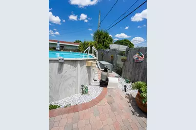 821 Hampton Road, West Palm Beach, FL 33405 - Photo 31