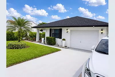 821 Hampton Road, West Palm Beach, FL 33405 - Photo 1