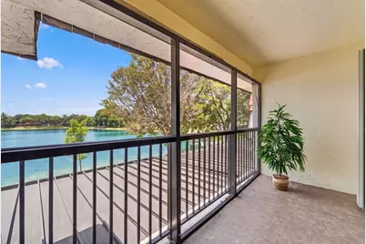 1648 Coral Avenue, North Lauderdale, FL 33068 - Photo 47