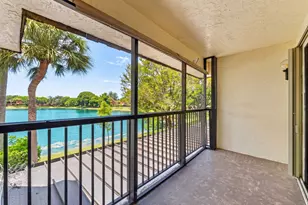 1648 Coral Ave, North Lauderdale, FL 33068 - Photo 15