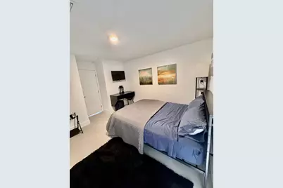 1081 Wilshire Circle E, Pembroke Pines, FL 33027 - Photo 25