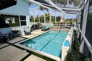1081 Wilshire Cir E, Pembroke Pines, FL 33027 - Photo 49