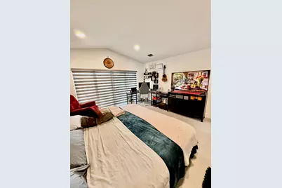 1081 Wilshire Circle E, Pembroke Pines, FL 33027 - Photo 11