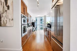111 SE 8th Ave, Fort Lauderdale, FL 33301 - Photo 9