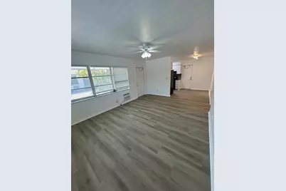 749 SE 15th Street #6, Fort Lauderdale, FL 33316 - Photo 3