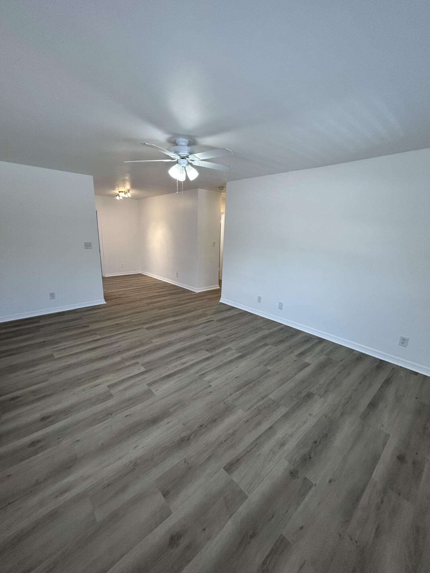 749 SE 15th St #6 - 749 SE 15th St #6, Fort Lauderdale, FL 33316 Luxury Property | Jose Angel Pina