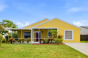 7702 Blairwood Cir S, Greenacres, FL 33467 - Photo 3
