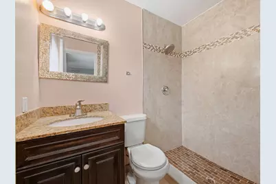 7702 Blairwood Circle S, Greenacres, FL 33467 - Photo 11