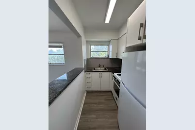 749 SE 15th Street #7, Fort Lauderdale, FL 33316 - Photo 3