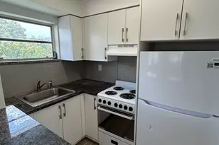 749 SE 15th St, Fort Lauderdale, FL 33316 - Photo 3