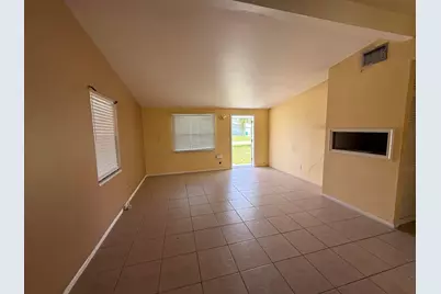 116 SE Camino Street, Port Saint Lucie, FL 34952 - Photo 11