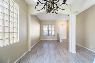 6688 Lurais Dr, Lake Worth, FL 33463 - Photo 7