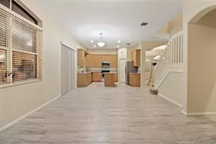 6688 Lurais Dr, Lake Worth, FL 33463 - Photo 9