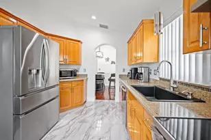 12979 Hampton Lakes Cir, Boynton Beach, FL 33436 - Photo 7