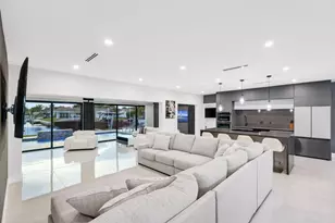 5641 Bayview Dr, Fort Lauderdale, FL 33308 - Photo 27