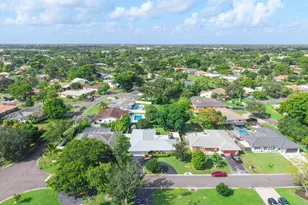8520 NW 29th Dr, Coral Springs, FL 33065 - Photo 55