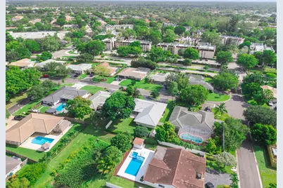 8520 NW 29th Drive, Coral Springs, FL 33065 - Photo 59