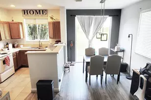 3051 Laurel Ridge Cir, Riviera Beach, FL 33404 - Photo 5