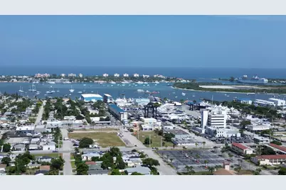 120 W 22nd Street, Riviera Beach, FL 33404 - Photo 9